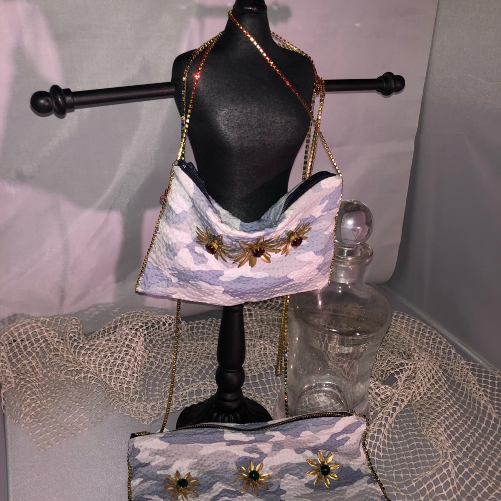 Dainty Night Purse